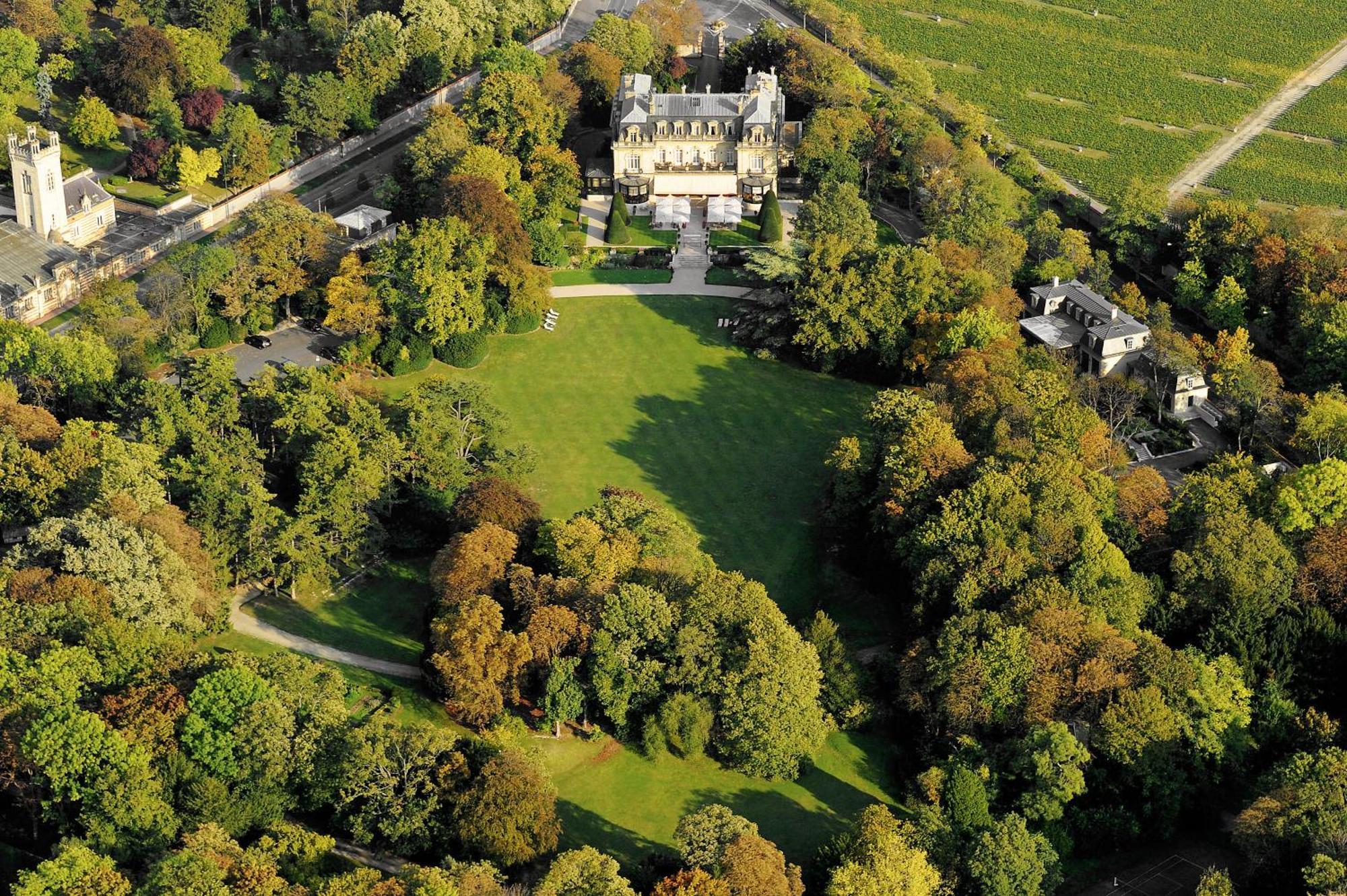 ホテル Domaine Les Crayeres ランス エクステリア 写真